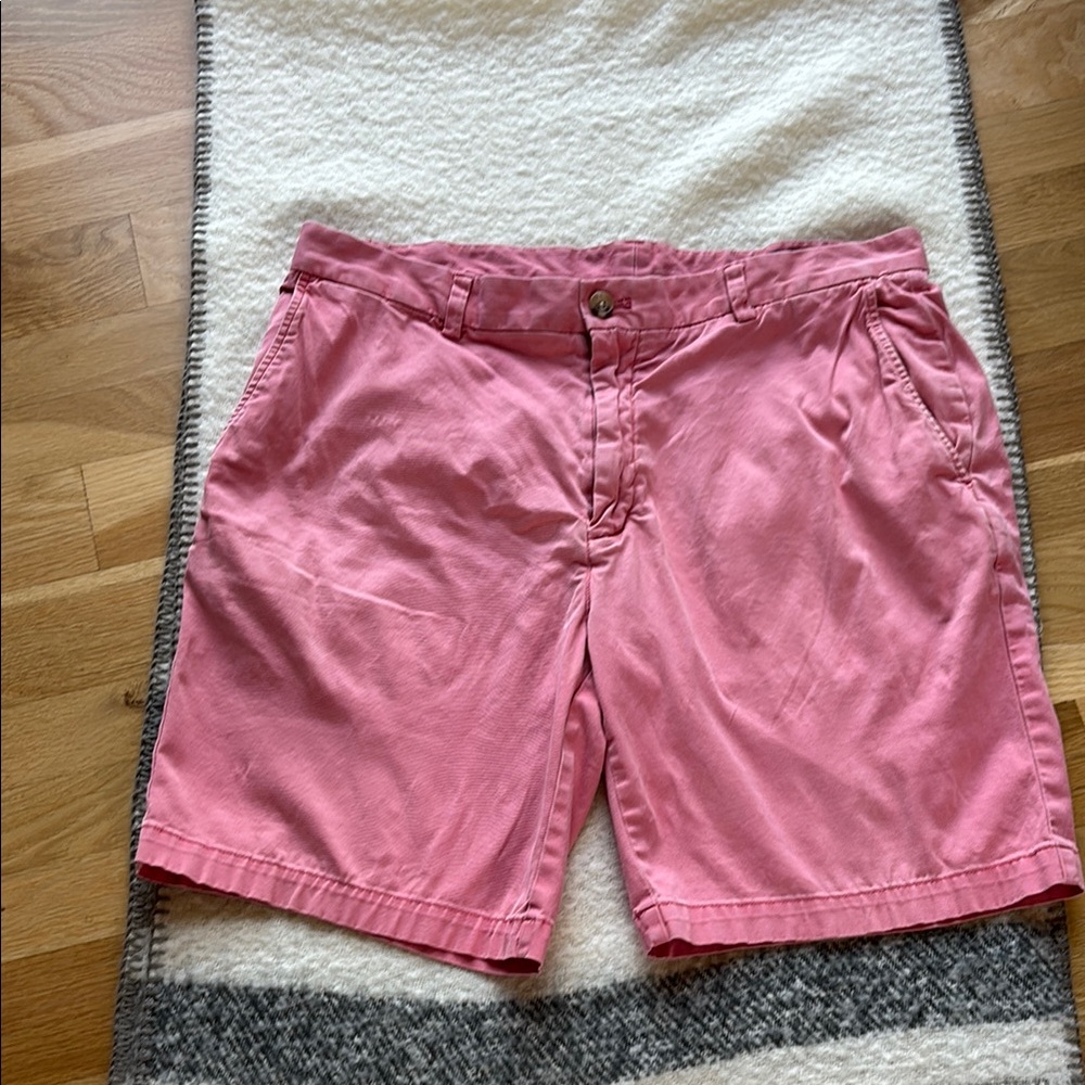 Vineyard Vines Men’s Jetty Red Color Washed Chino Breaker 9 inch Shorts Sz 36